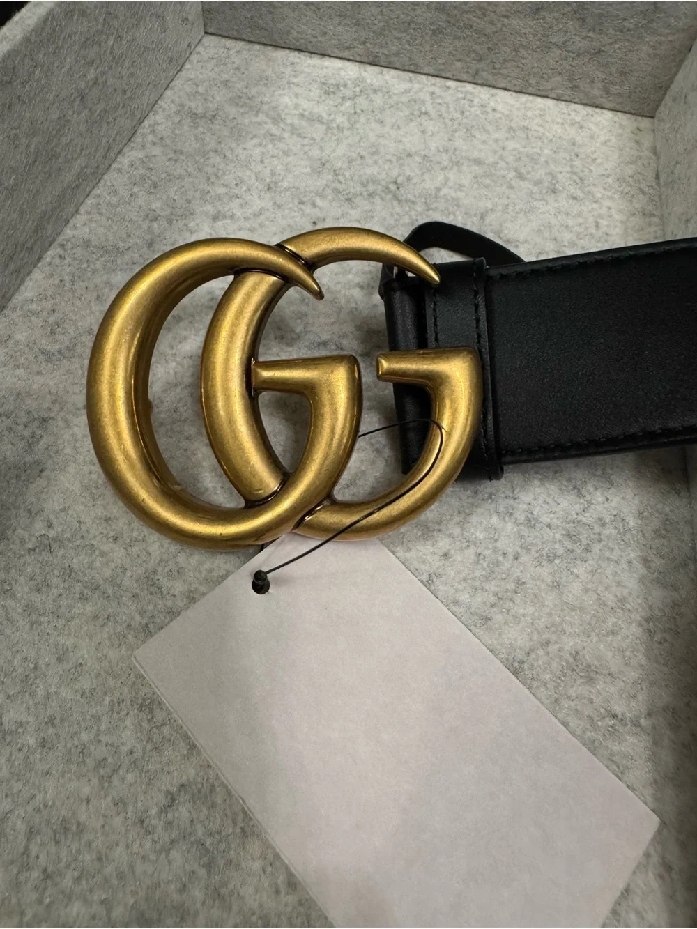 Gucci Nero Leather Belt with Gold Double G Buckle